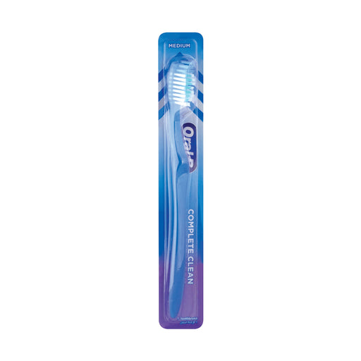 Oral-B Complete Clean Toothbrush Medium
